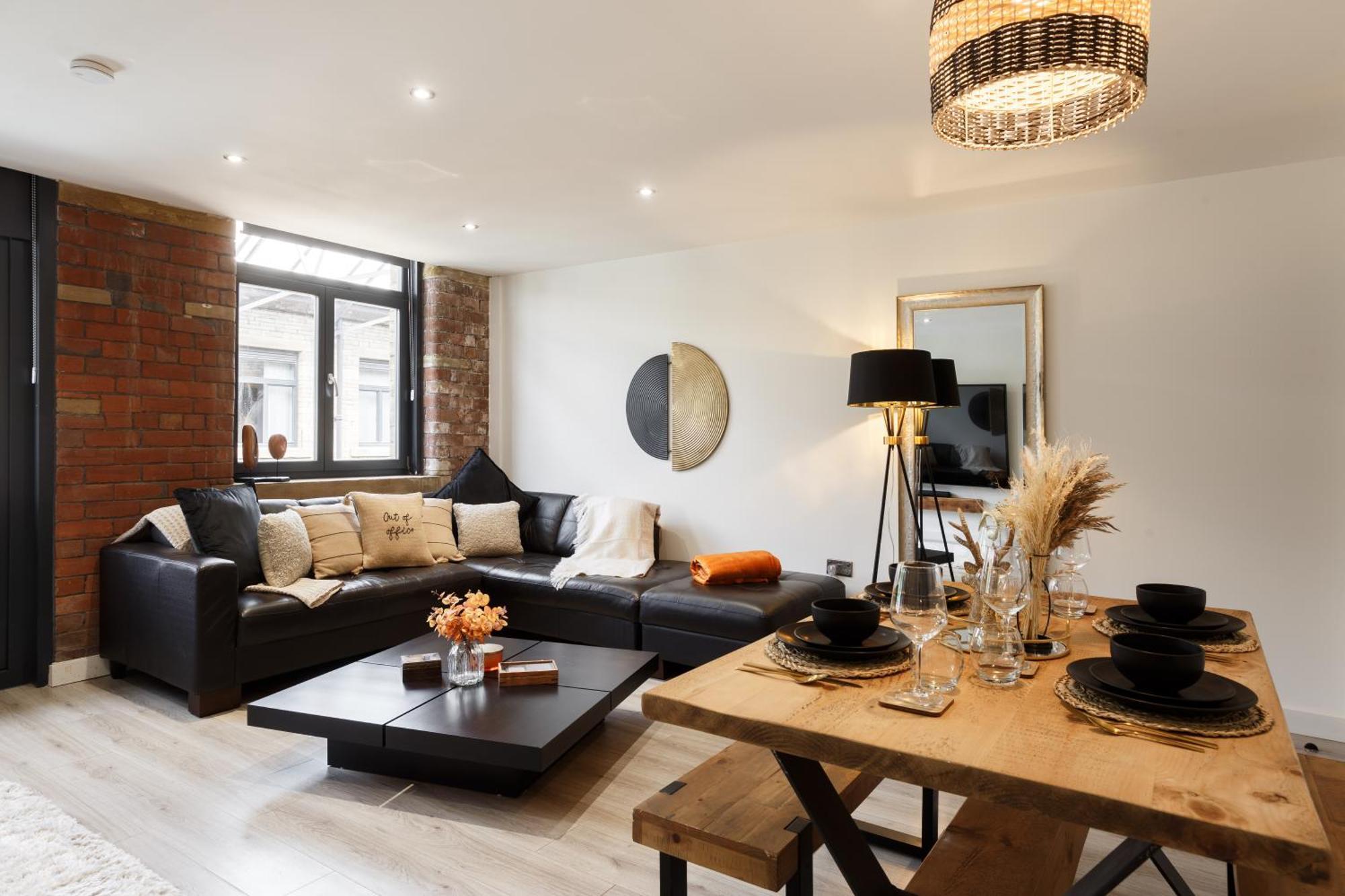 Apartamento Stylish Penthouse With Outside Balcony! Bradford  Exterior foto